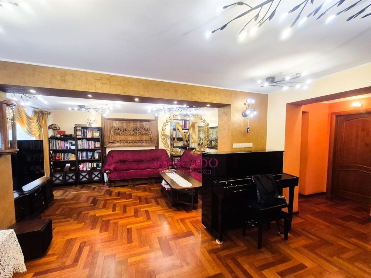 Przestronne 3 Pokojowe Mieszkanie 84M2