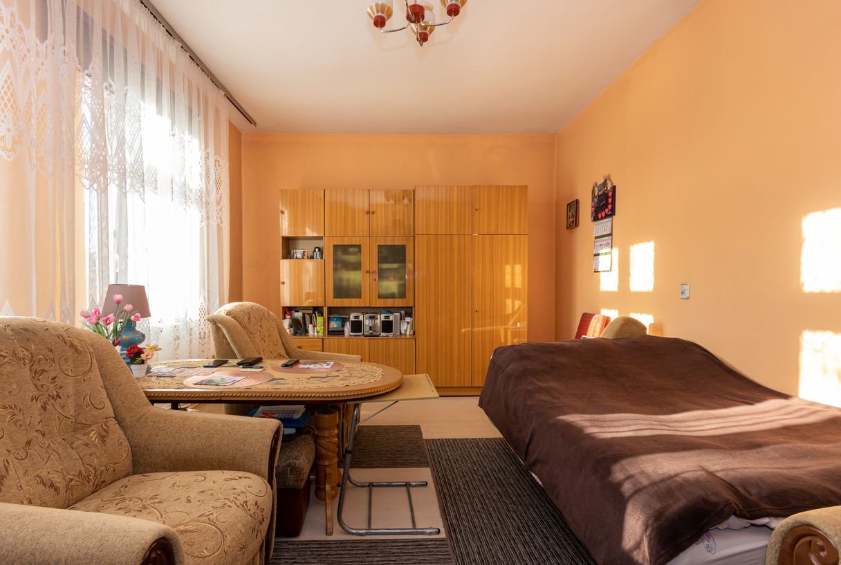 4 Pokojowe mieszkanie, Łękno, niski blok do własnej aranżacji!