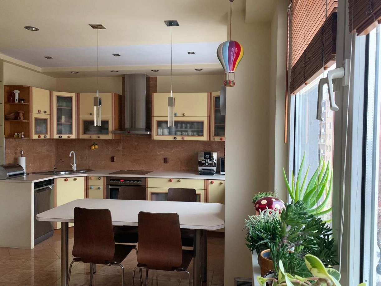 Przestronne, słoneczne mieszkanie w sercu miasta Rzeszowa