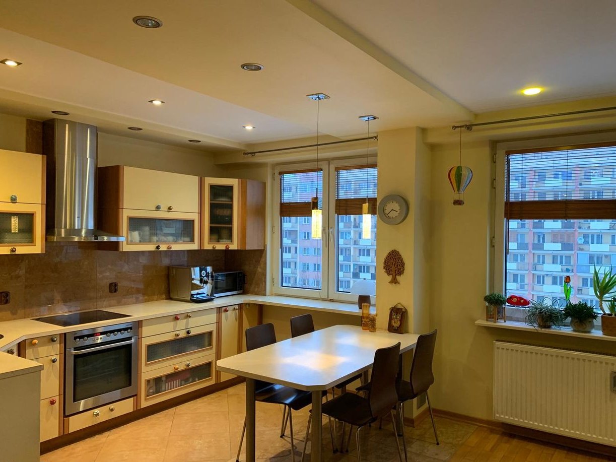 Przestronne, słoneczne mieszkanie w sercu miasta Rzeszowa