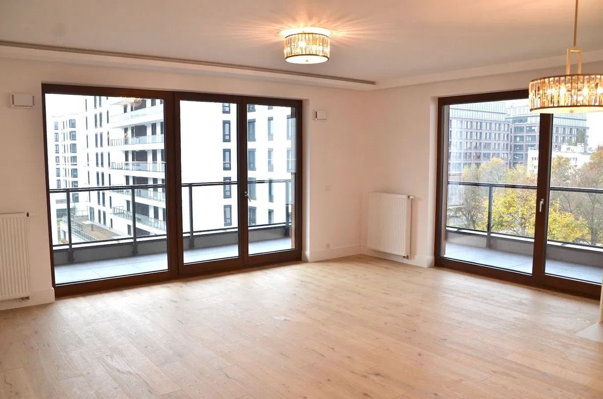 ‼️HALA GARAŻOWA GRATIS‼️ 3 pokoje-> Metro Karolin, Zapraszam na wizytę