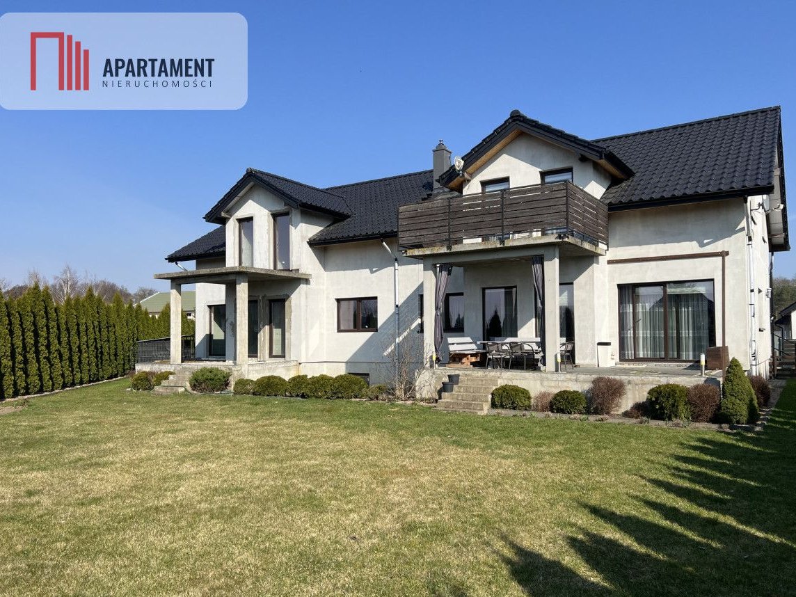 Tylko u nas! Bliźniak 535 m2, 4 garaże -Inwestycja