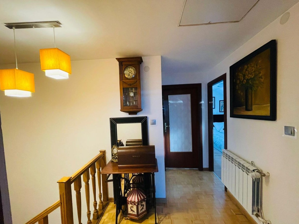 Przestronny dom w centrum Podkowy Leśnej