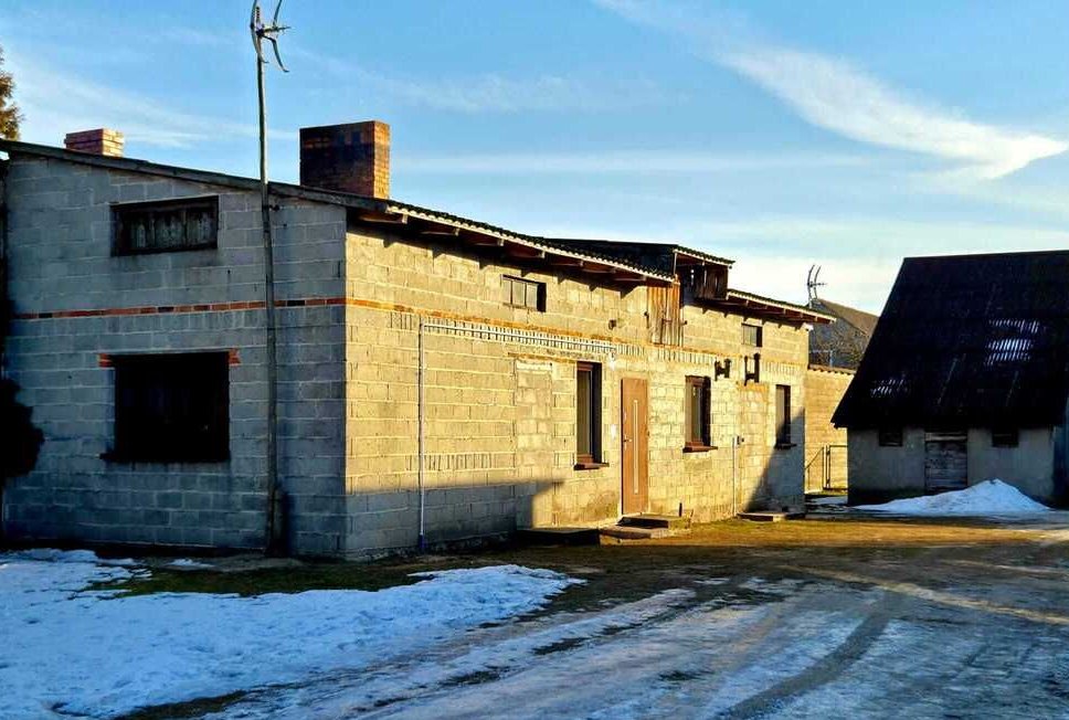 Dom 80 m2/ b. gospodarczy/ stodoła / dz. 4500 m2
