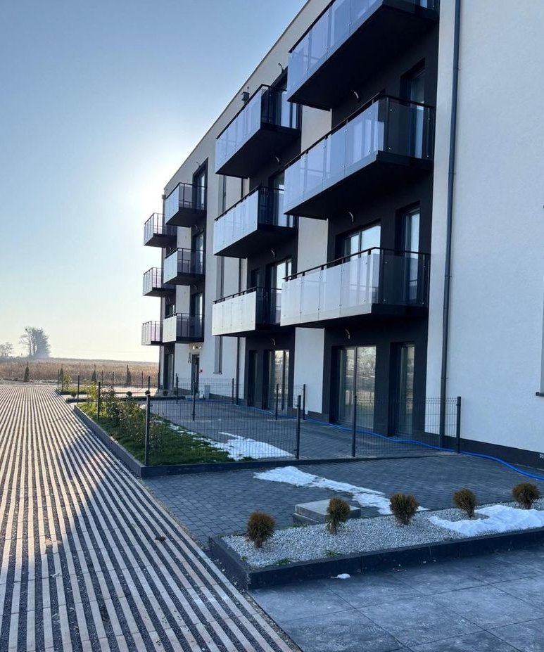 2-pokojowe mieszkanie 43m2 + ogródek Bezpośrednio