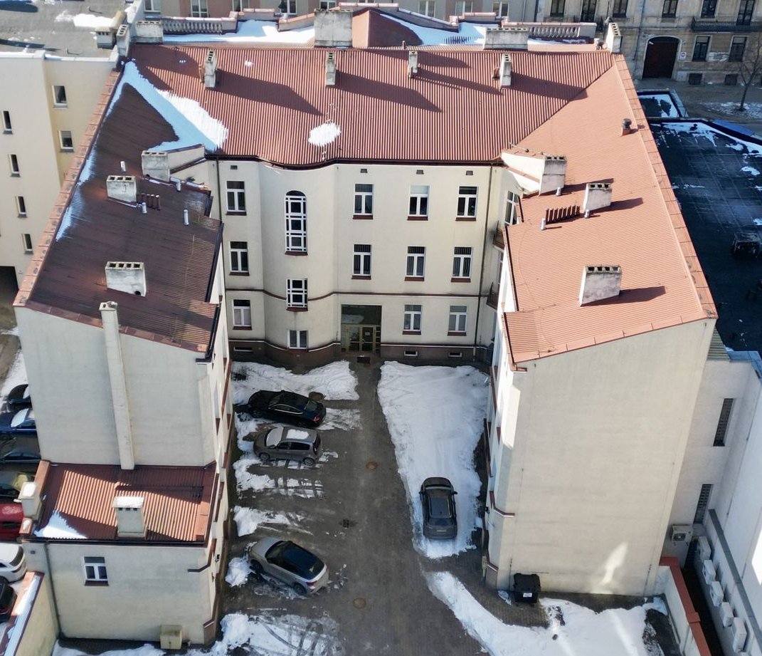 Kamienica w pobliżu Starego Miasta- Piotrków Trybunalski. Bez prowizji