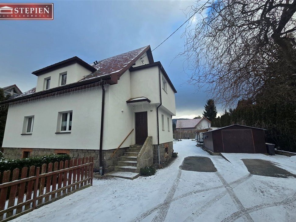 Połowa domu w Miłkowie