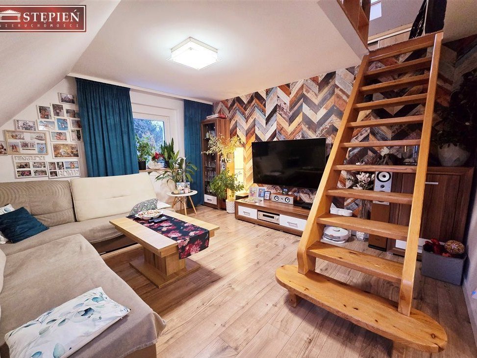 Połowa domu w Miłkowie