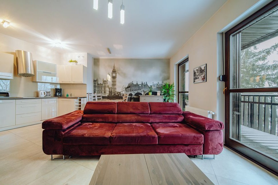 DWUPOKOJOWY APARTAMENT 27 Z WIDOKIEM NA SZRENICĘ