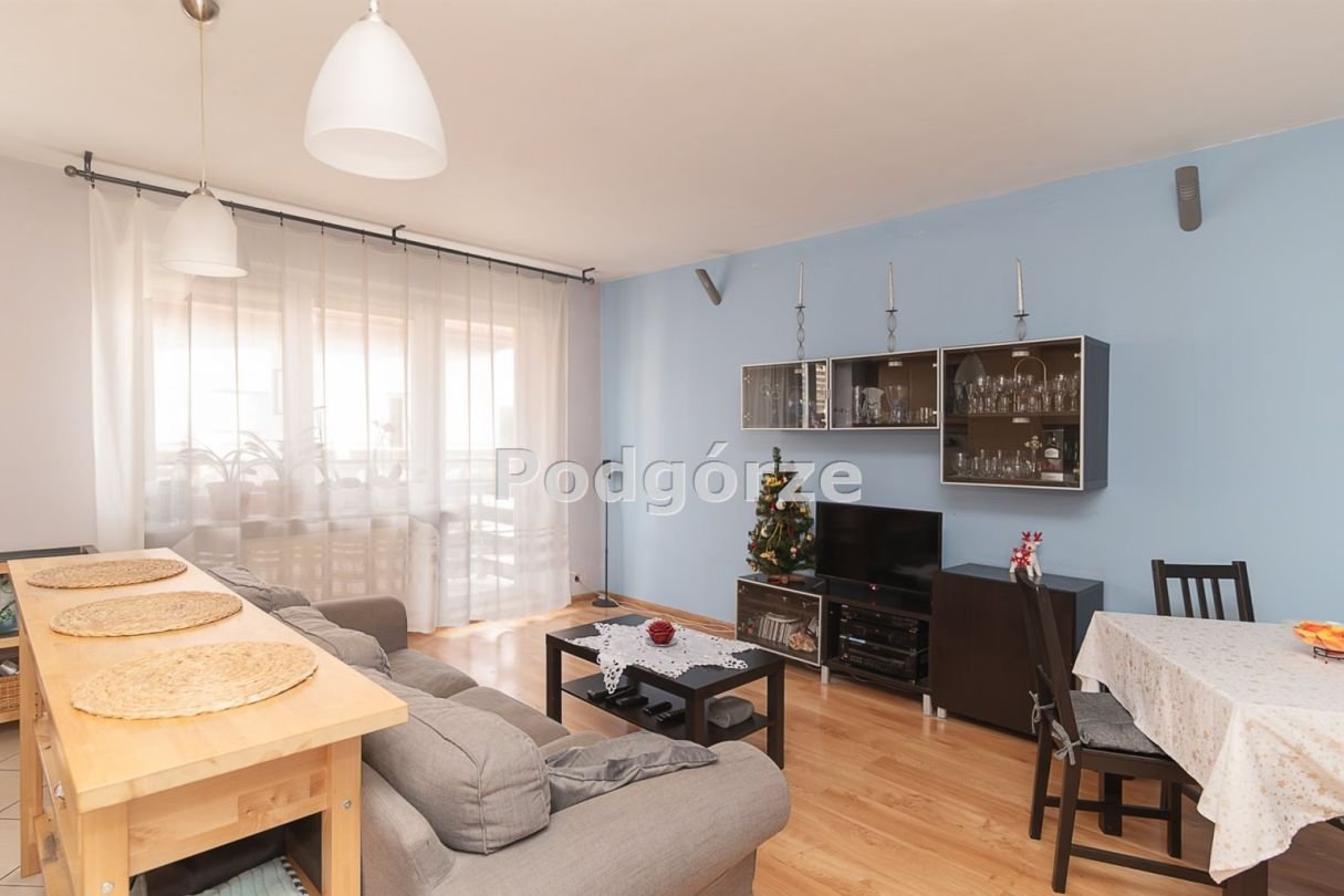 Dwupoziomowe, 2 balkony, m.p.