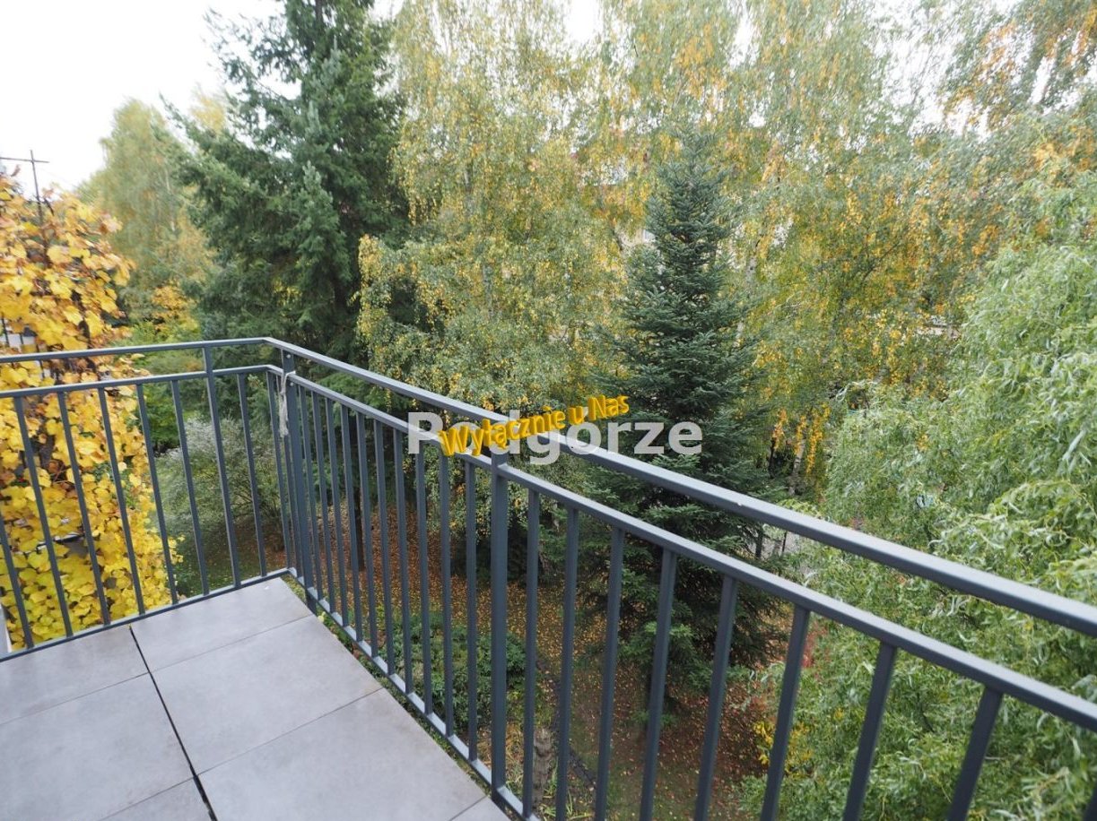 3 pokoje, balkon, blok cegła