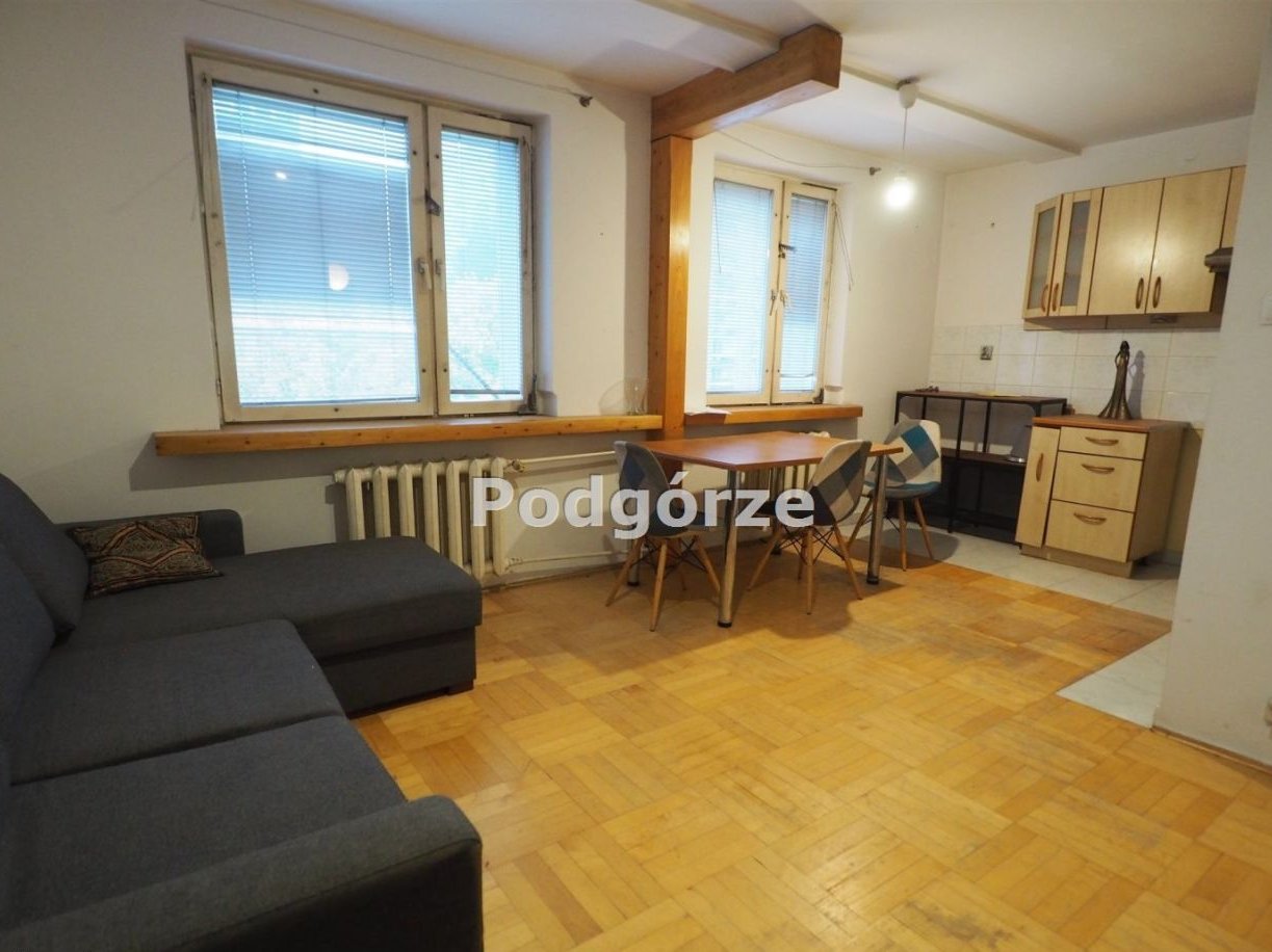 3 pokoje, balkon, blok cegła