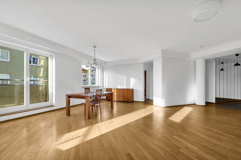 Przy Królikarni | Przestrzenne | Basen | Siłownia