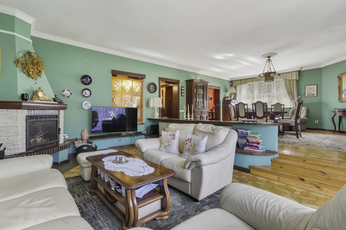 Piękny dom z dużym ogrodem na Targówku/ul.Ostródzka.