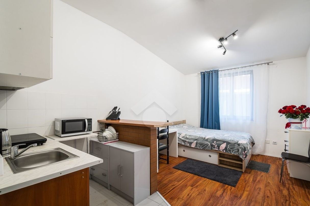 Kraków, ul. Czarnowiejska - 2 niezależne kawalerki - inwestycja!