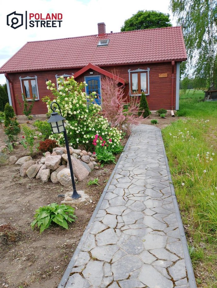 Drewniany dom z duszą na działce 2,63 ha