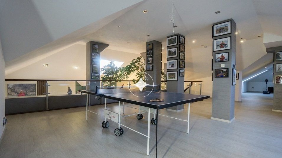 Dom w górach ze stawem Jaszkowa gmina Kłodzko