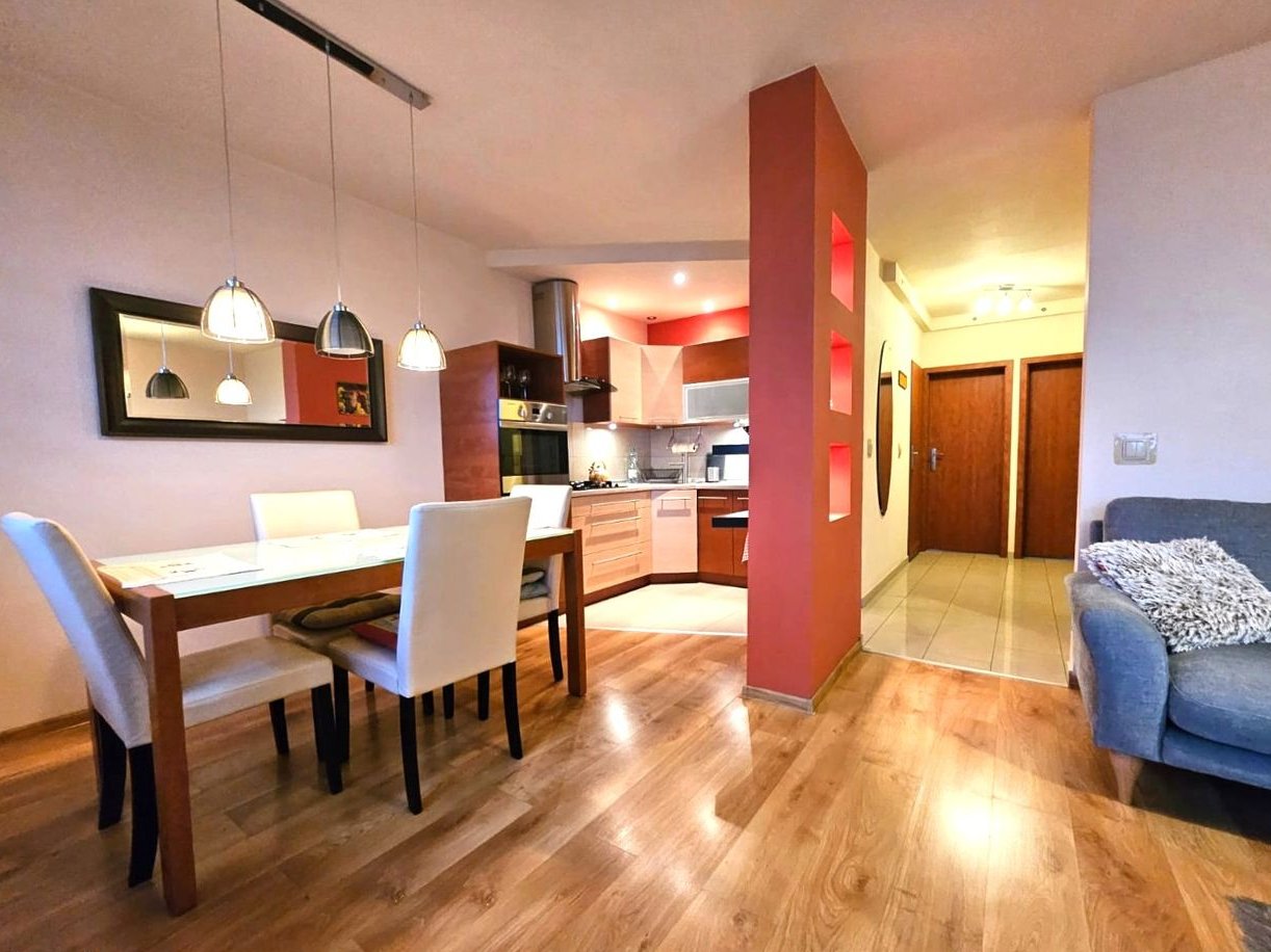 Tylko u nas! Eleganckie, wyposażone mieszkanie M4 XXX-lecia.