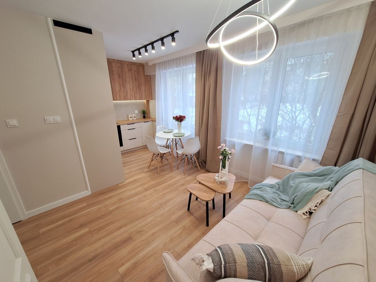 Nowoczesne mieszkanie z ogródkiem