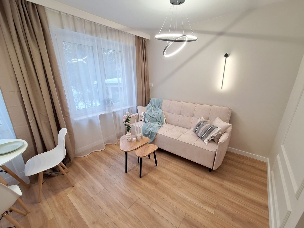 Nowoczesne mieszkanie z ogródkiem