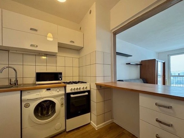 2 pok. na Winogradach