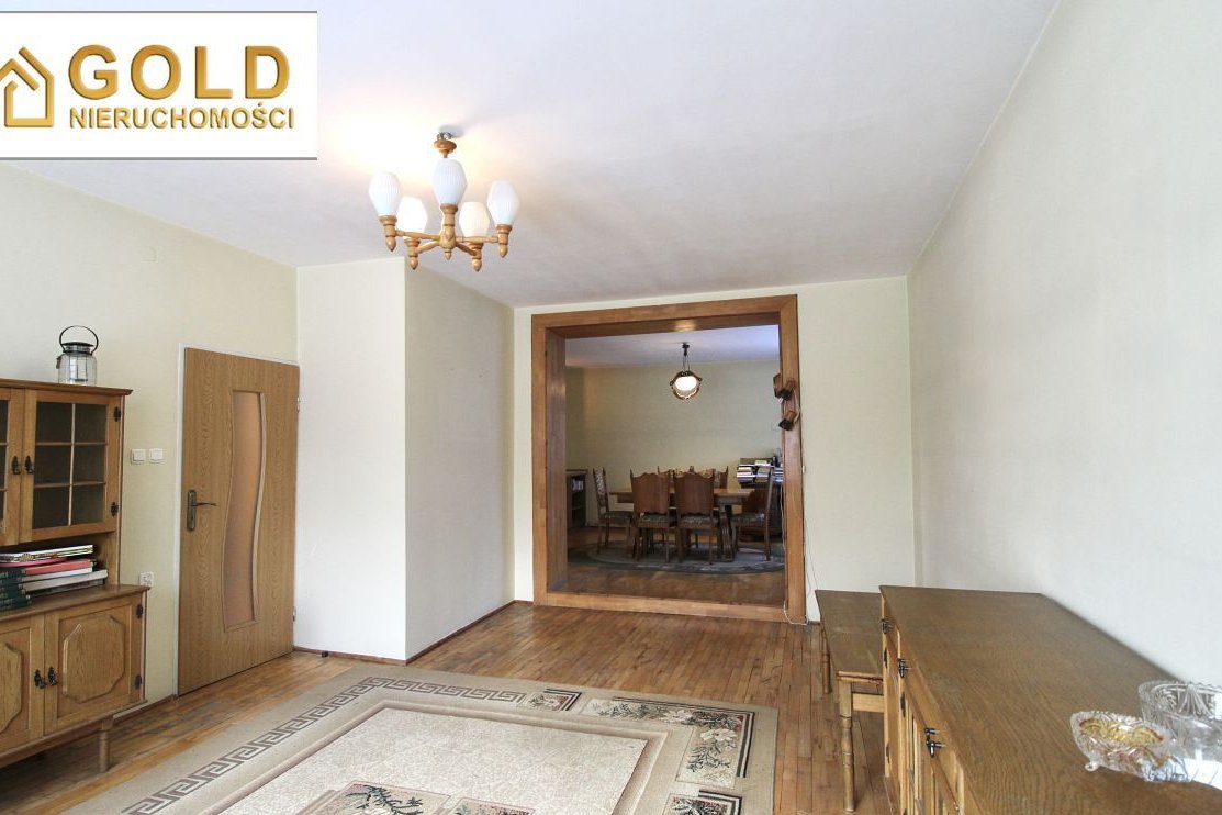 Dom wolnostojący w doskonałej lokalizacji - Nowog