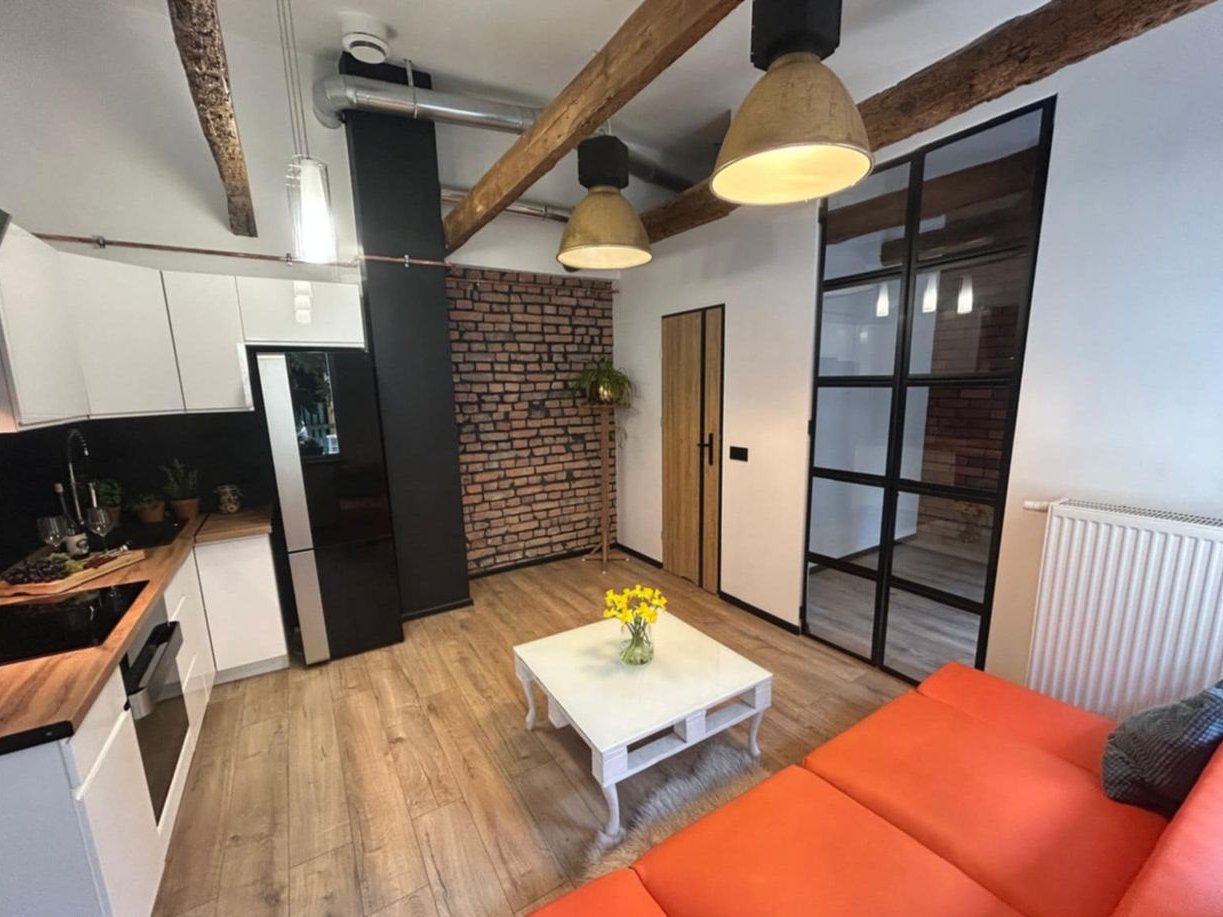 Dwupokojowe mieszkanie z ogródkiem w centrum 225 tys. bezpośrednio