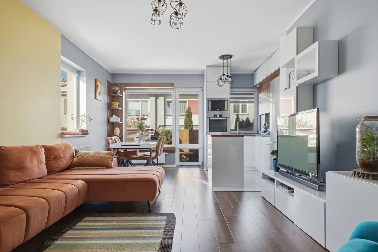 | Segment narożny | Ogród 120 m2 | 3 pokoje | Józefosław