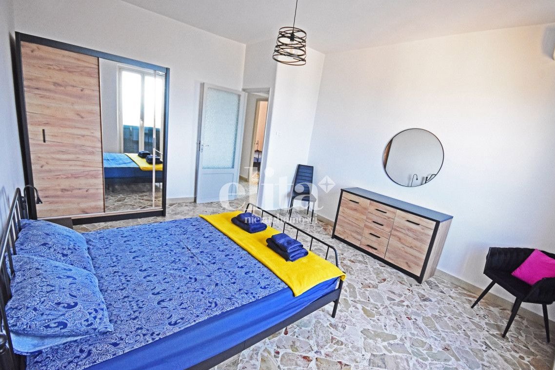 Przestronne mieszkanie z widokiem na morze