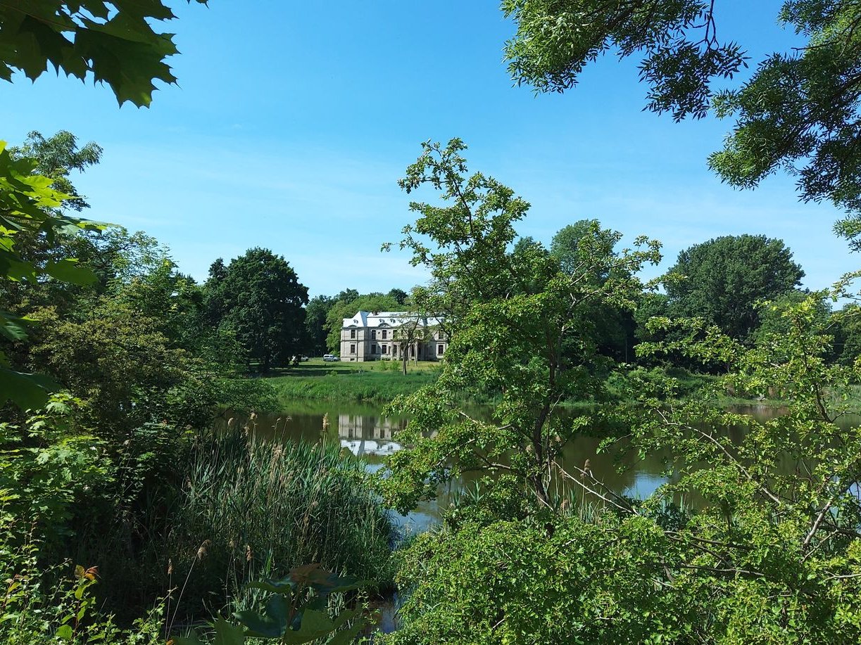 Pałac+spichlerz+stawy+park 7,6 HA-kujawsko-pomorskie-90 km Bydgoszcz