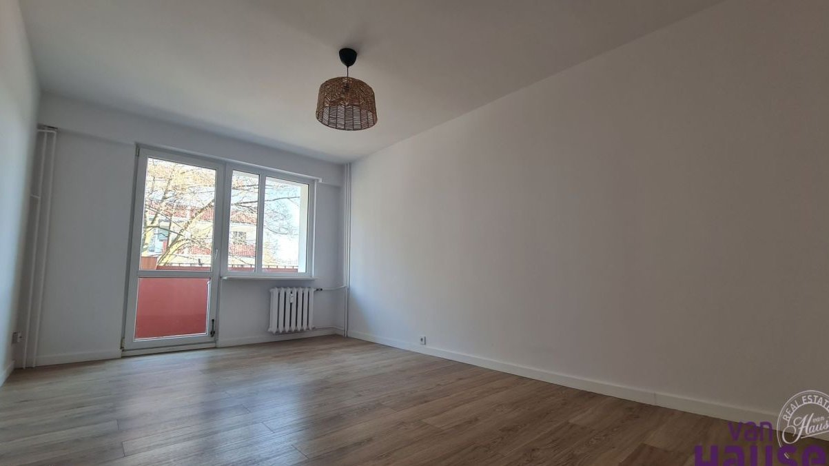 3 niezależne pokoje na I piętrze na Ratajach