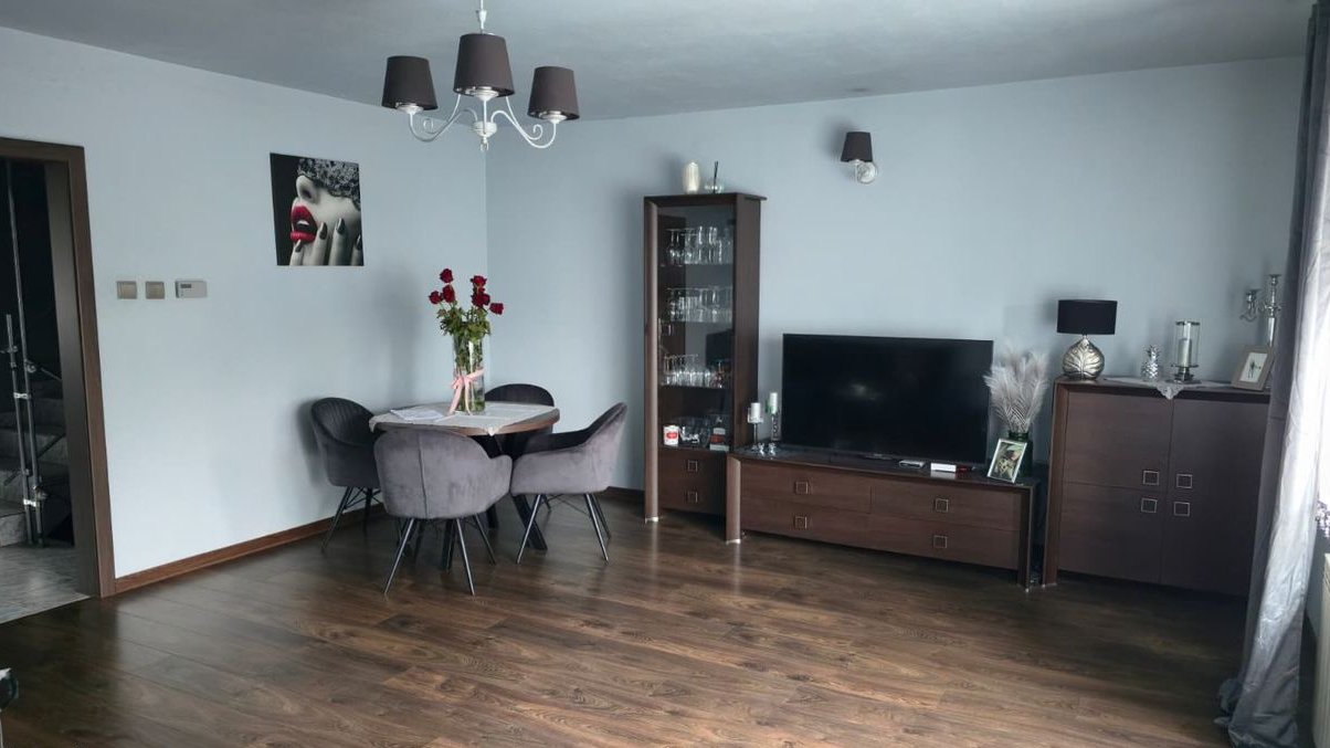 Przestronny dom z 4 pokojami w Kielcach