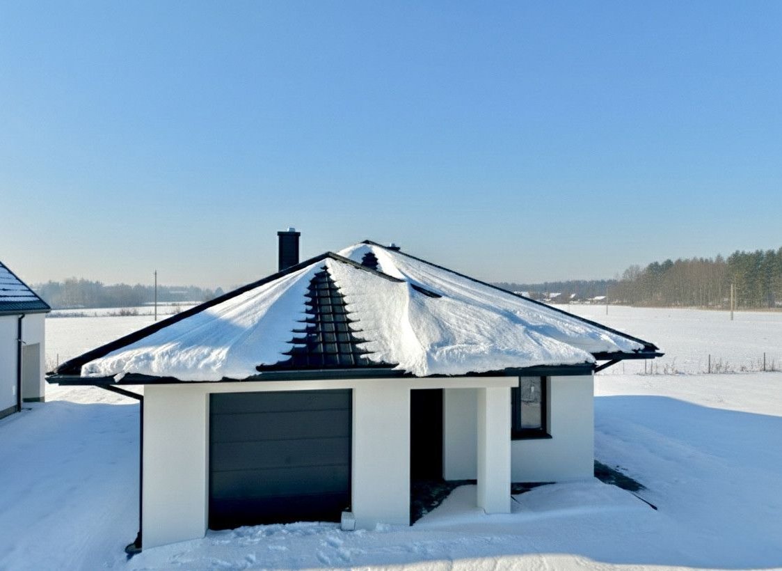 Parterowy Dom - 4 Pokoje - Działka 5 AR + Garaż