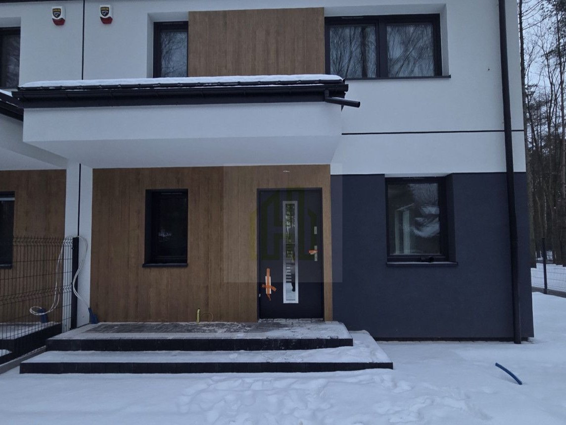 Dom w lesie oaza spokoju.