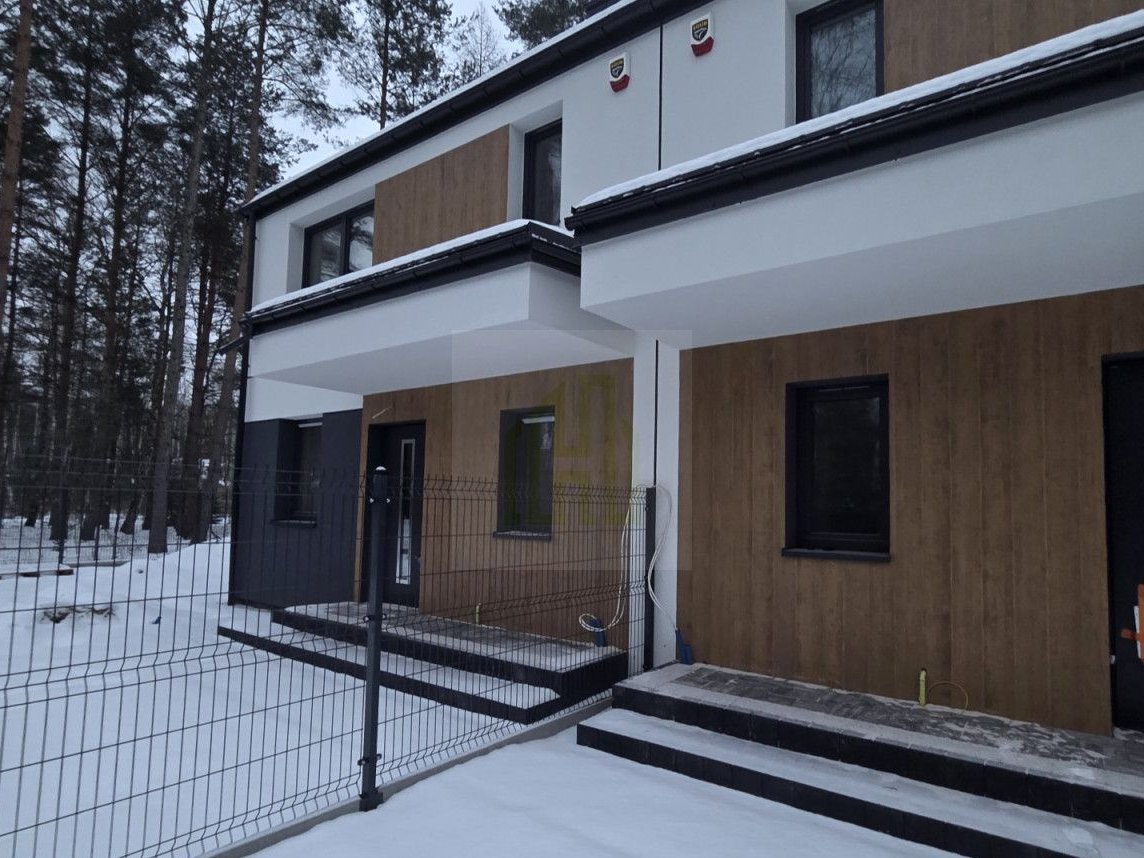 Dom w lesie oaza spokoju.