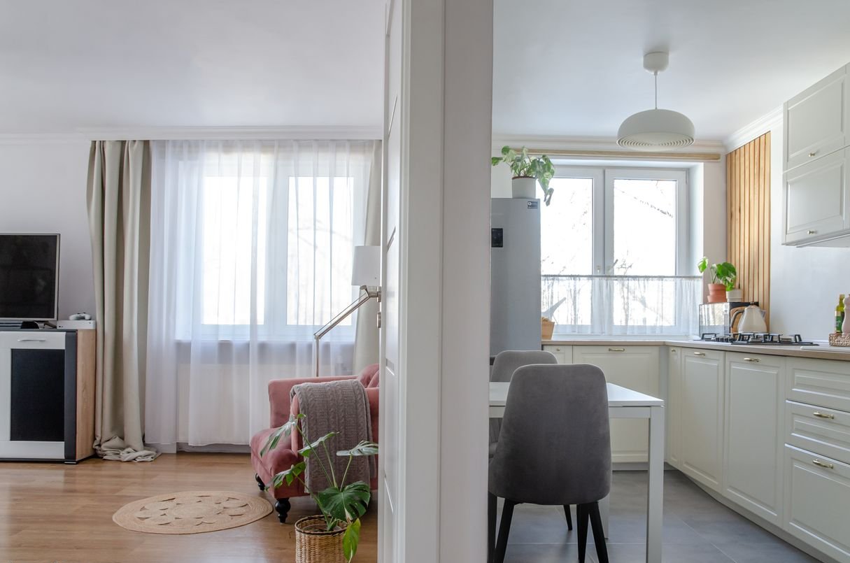 Jasne 2-pokojowe mieszkanie z piwnicą Snopków pod Lublinem