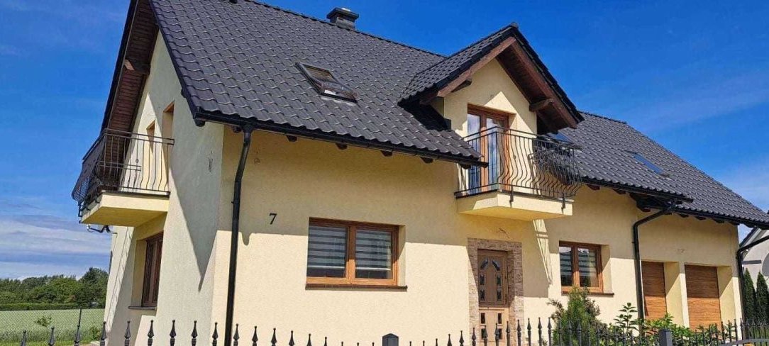 Dom Jednorodzinny Kudowa-ZdrÓj SprzedaŻ