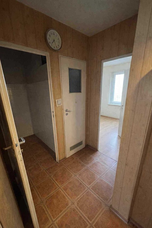 Sprzedam 2 Pokojowe mieszkanie Na Skarpie