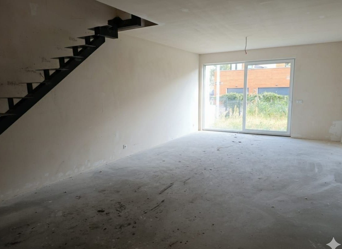 Na sprzedaż 5-pokojowy segment o powierzchni 137 m²