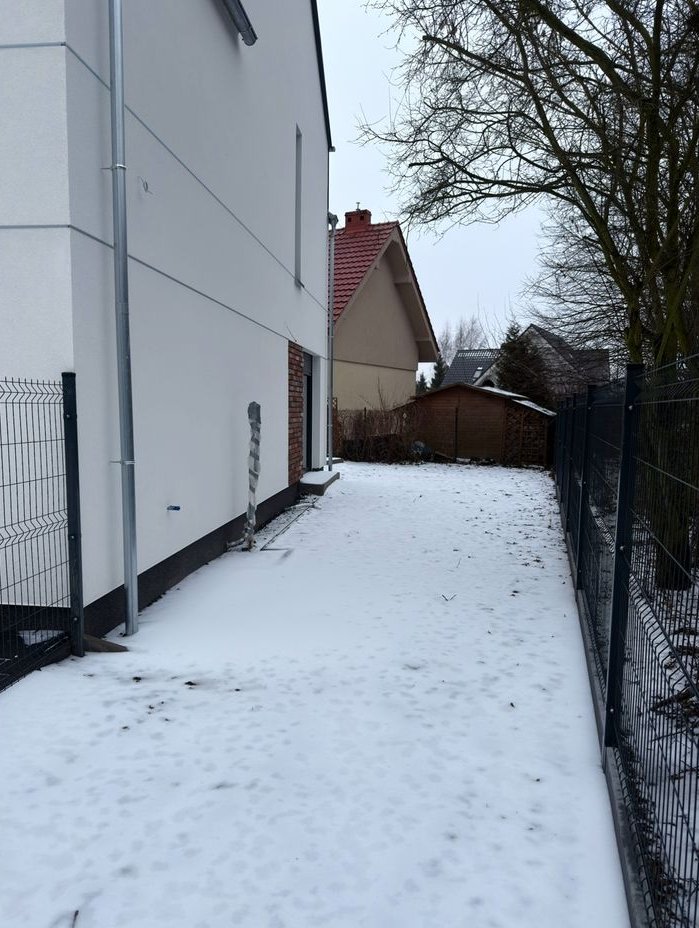 Nowoczesny dom z ogrodem na Osiedlu Europejskim