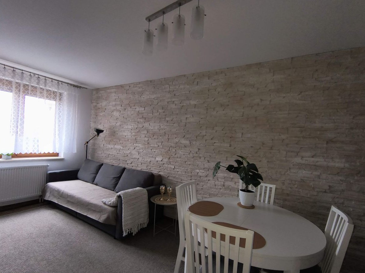 Przestronne 3-pokojowe mieszkanie z balkonem