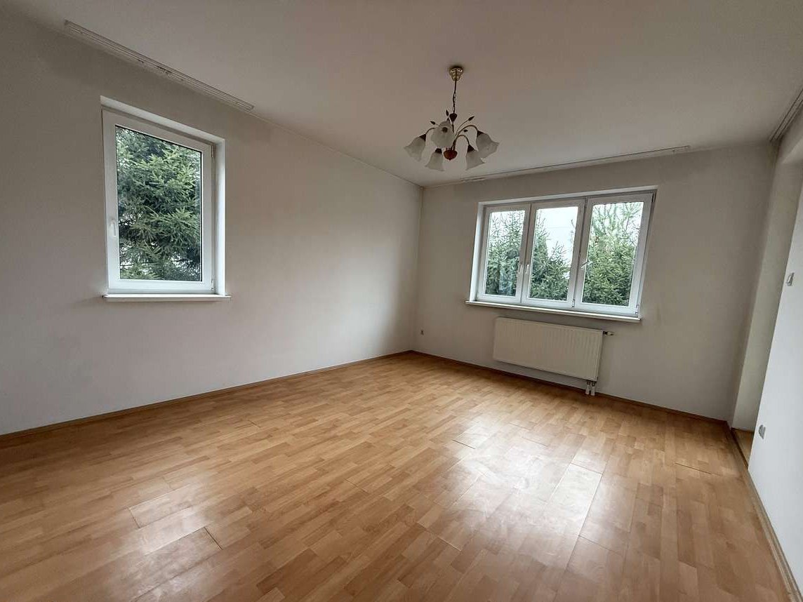 Ząbki - 51,50 m2 - 2 oddzielne pokoje - piwnica 11 m2 - parking