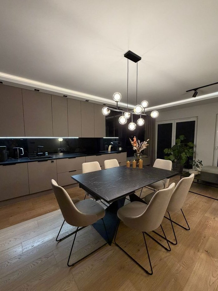 Bez pośredników| Mieszkanie 76,73 m²| 3 balkony| Klimatyzacja| Garaż