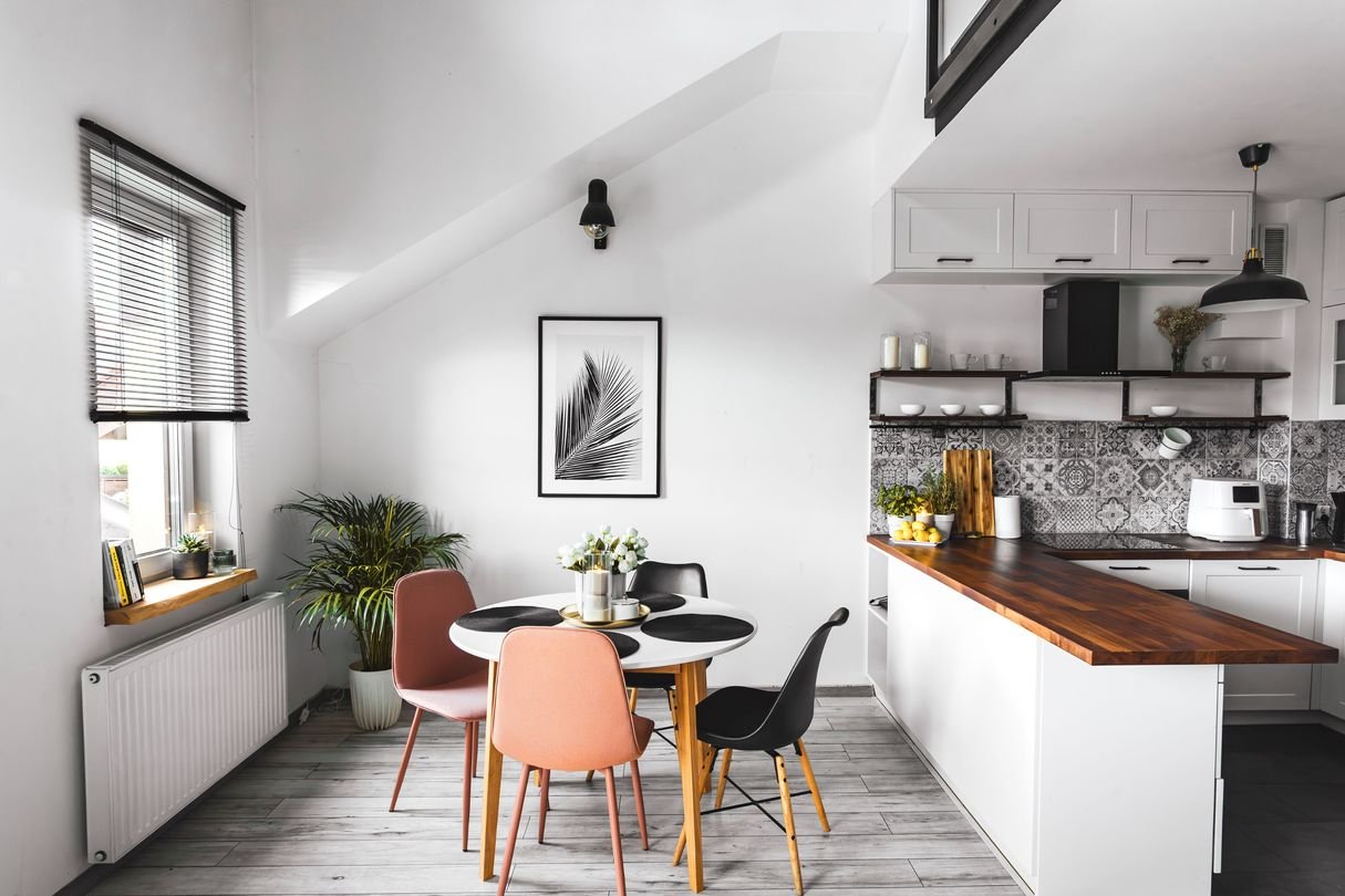 Dwupoziomowe mieszkanie z antresolą i tarasem – ul. Grondysa 7