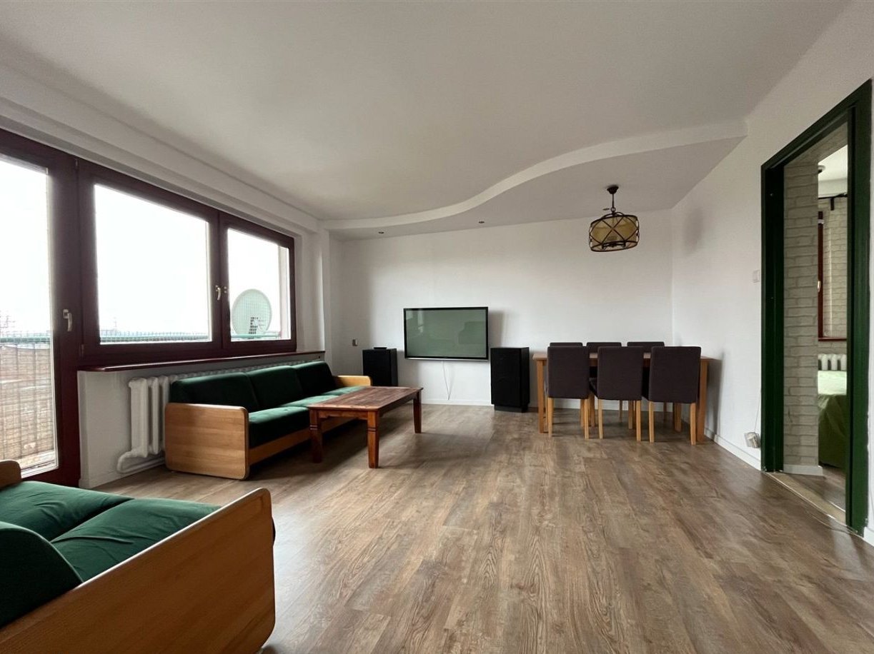 Lokalizacja i piękny widok z okien - dużo światła