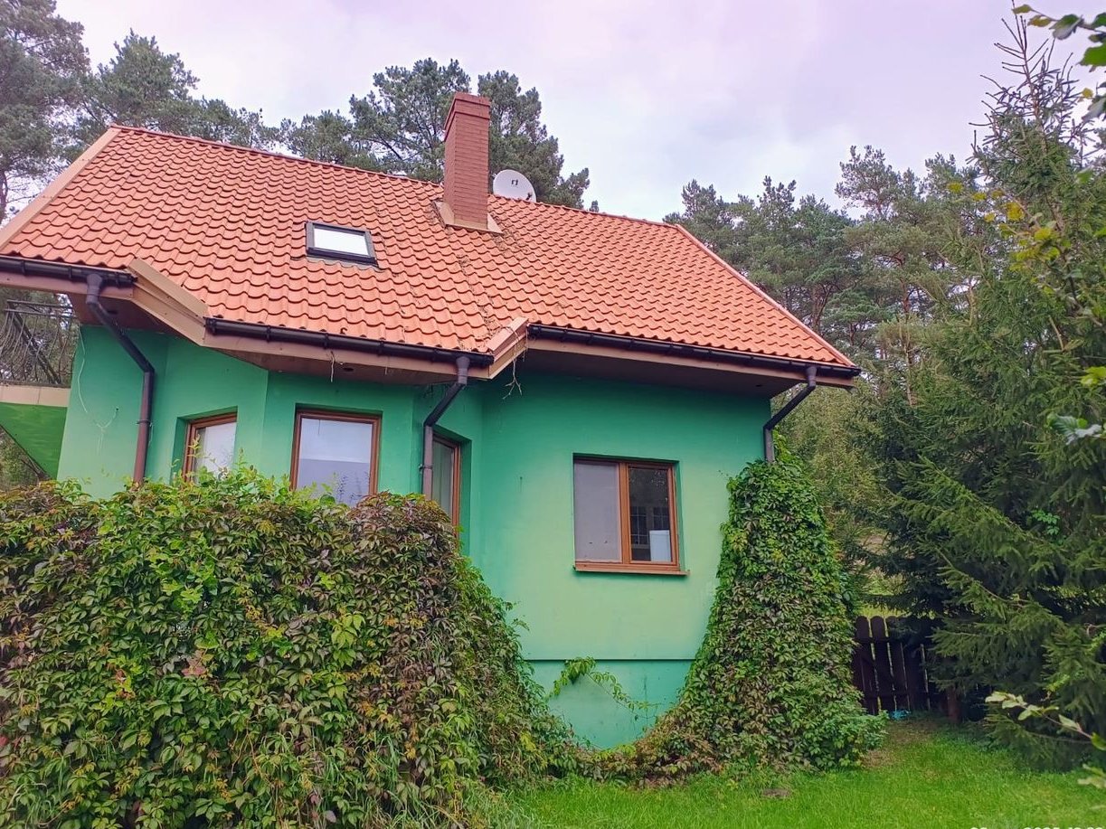 Dom na zadupiu z własną linią brzegową dla ceniących ciszę i przyrodę