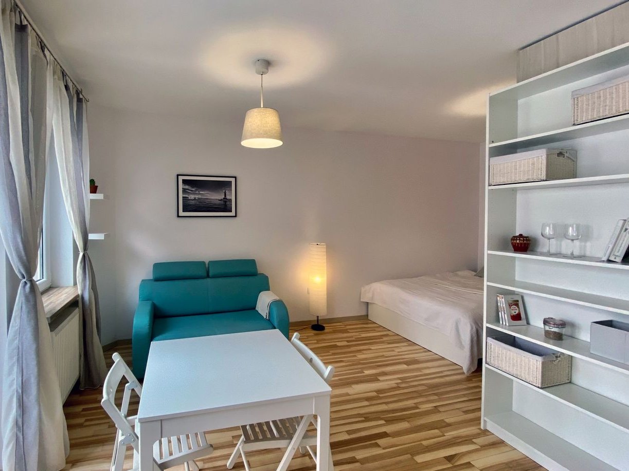 Twoje pierwsze M na Ochocie – jasne, ciche, z balkonem i windą