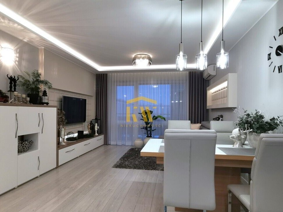 3 pok 62m II piętro z tarasem Wyścigowa Idalin