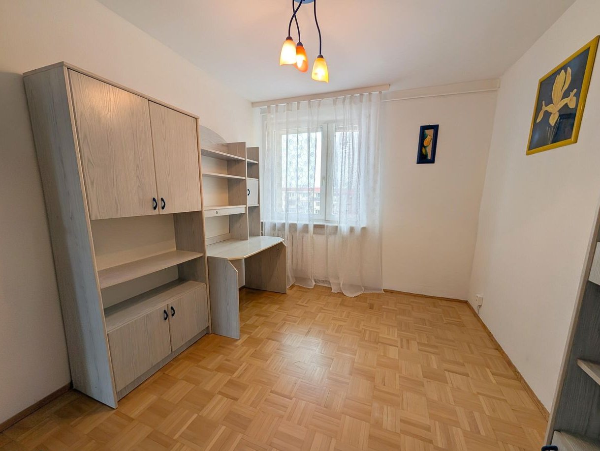 Mieszkanie trzypokojowe z balkonem Barwinek