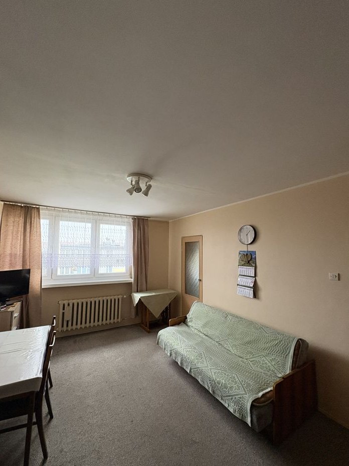 Sprzedam 3-pokojowe mieszkanie na Dąbrowie, ul. Broniewskiego